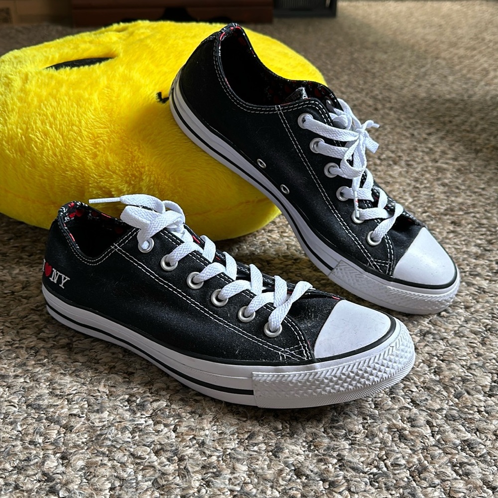 Converse, I love NY black